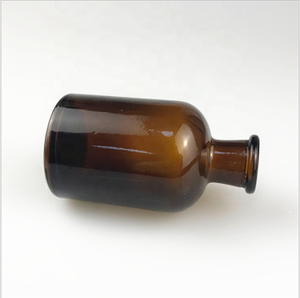 Bottiglia <span class=keywords><strong>Diffusore</strong></span> di Profumo in Vetro Ambrato Decorativo da 125ml <span class=keywords><strong>con</strong></span> <span class=keywords><strong>Bastoncini</strong></span> in Rattan - Product Image 2