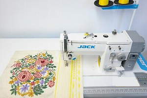 Máquina de <span class=keywords><strong>Coser</strong></span> Zigzag Industrial Electrónica de Accionamiento Directo con Alimentación Superior e Inferior Jack JK-20U - Product Image 6