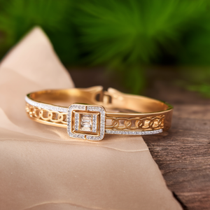 Fashion Bangle 316L Stainless Steel PVD Gold Plating With Diamond Accents <b>For</b> <b>Women</b> Jewelry - Product Image 3