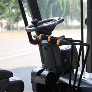 <span class=keywords><strong>Chariot</strong></span> <span class=keywords><strong>élévateur</strong></span> électrique à portée étroite de 2,5 tonnes à haute efficacité pour solution de stockage compacte en entrepôt - Product Image 4