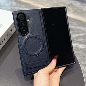 Funda de teléfono Vintage de cuero PU con soporte plegable para <span class=keywords><strong>Samsung</strong></span> Galaxy Z <span class=keywords><strong>Fold</strong></span> 7 6 5 4 <span class=keywords><strong>3</strong></span> cubierta magnética fuerte de carga inalámbrica - Product Image 1