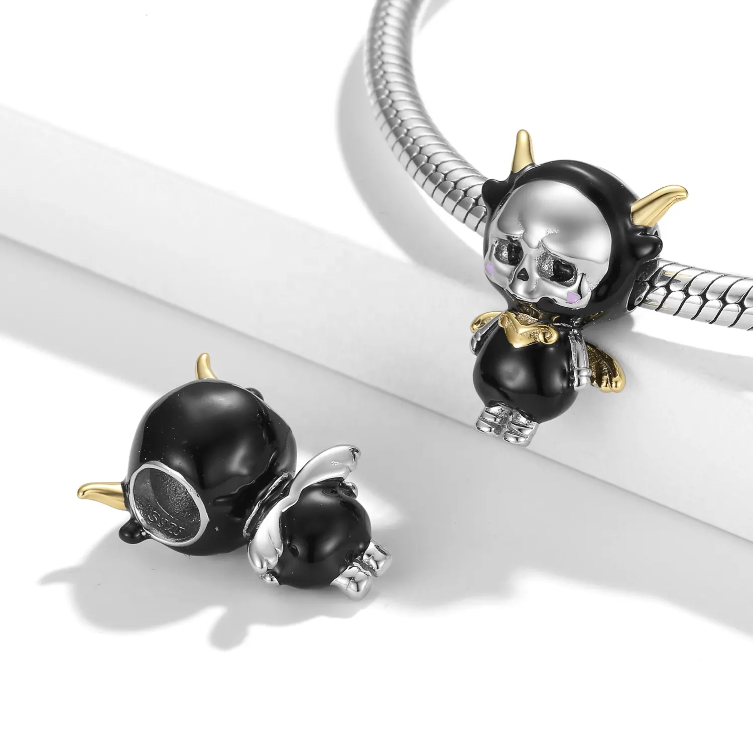 Phim Hoạt Hình Ma Quỷ Bộ Xương Quyến Rũ Xác Thực 925 Sterling Bạc Men Skull Hạt Cho Phụ Nữ Vòng Đeo Tay Vòng Cổ Quyến Rũ Tự Làm Đồ Trang Sức