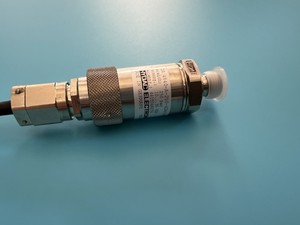 Sensor de Válvulas Hidráulicas 925598 HDA4840-A-250-424(10m) - Product Image 4