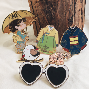 फैक्टरी व्यक्तिगत धातु बैज हार्ड एनमेल एनीमे ब्रोच डिजाइन आपके स्वयं के डिजाइन पिन स्मारिका उपहार - Product Image 1