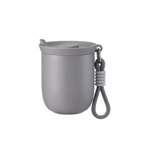 La nouvelle tasse à café 2026 est sans BPA et son design en acier inoxydable à double paroi facilite son transport. - Product Image 4