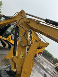 Mini Excavadora 306E Usada en Venta, Máquina Excavadora de Orugas de 6 Toneladas - Product Image 2