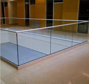 glass fence outdoor balcony balustrade tempered laminated glass toughened laminated exterior stair railing fence