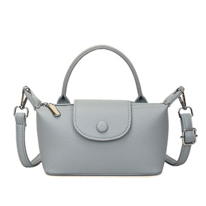 Sac bandoulière matelassé mini de luxe imperméable avec lettres, nouvelle collection 2025, pour femme, été-automne, vente en gros - Product Image 5