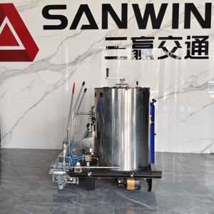 Machine de marquage routier thermoplastique convexe à deux composants, autopropulsé<span class=keywords><strong>e</strong></span>, à essence, importé<span class=keywords><strong>e</strong></span> - Product Image 4