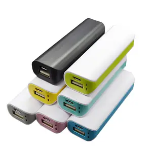 스마트 폰을위한 2023 프로모션 사용자 정의 인쇄 로고 휴대용 2200 mah 2500mah 2600 mah 전원 은행