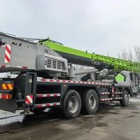 Grue Zoomlion ZTC25 d'occasion de 25 tonnes avec moteur Cummins, hauteur de levage de 30 m, modèle 2023