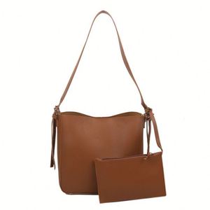 Bolsos cruzados de moda 2023, bolsos de lujo para mujer, bolsos de hombro de piel sintética suave, juego de 2 piezas con cartera. - Product Image 1