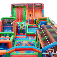 Aire de jeux gonflable amusante pour enfants en plein air, parc gonflable avec parcours d'obstacles et toboggan combinés