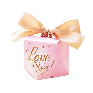 Scatole di caramelle di natale all'ingrosso e bomboniera scatola di carta per imballaggio di caramelle di nozze con logo stampato a caldo