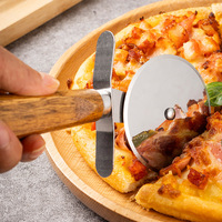 Premium professionele houten schilmesel van acaciahout en roestvrij staal, groente- en fruitreuzel, keuken gadget
