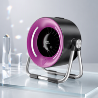 Ventilateur de bureau rechargeable avec brumisateur et écran numérique, pulvérisation rafraîchissante, réservoir d'eau de 180 ml, utilisation suspendue ou sur pied, batterie 4000 mAh