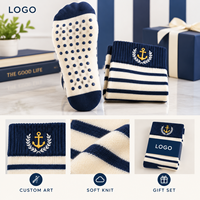 Chaussettes fantaisie brodées à motif rayé bleu marine et crème, vente en gros, artwork tricoté, OEM, marque privée, échantillonnage en vrac, emballage