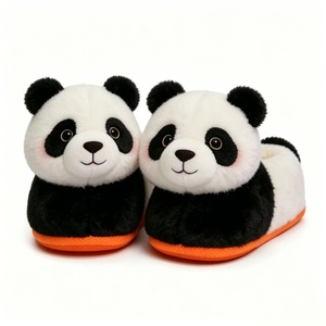 Pantoufles en peluche panda personnalisées, Pantoufles d'intérieur panda mignonnes, Pantoufles en peluche panda, Pantoufles d'intérieur panda - Product Image 2
