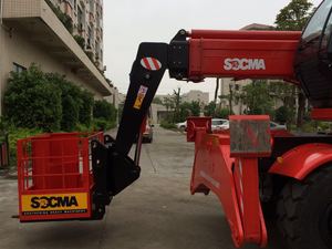 SOCMAテレハンドラーテレスコピックハンドラーフォークリフト5トンテレハンドラーテレハンドラーアタッチメント、作業プラットフォームバケットフック付き - Product Image 6