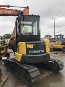 Mini-excavatrice d'occasion de marque japonaise Komatcu PC55mr avec pouce hydraulique - Product Image 2