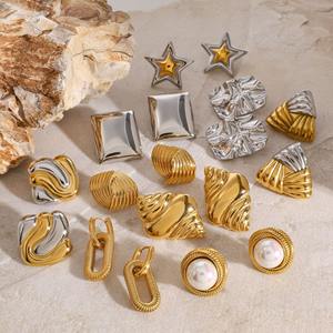 Boucles d'oreilles rétro hirondelle uniques pour femmes en acier inoxydable étanche bijoux de mode à <span class=keywords><strong>la</strong></span> mode avec conception de colombe de <span class=keywords><strong>la</strong></span> paix - Product Image 4