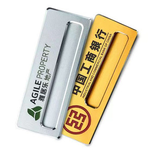 Placas de Identificación Metálicas Yuefeng, de Acero Inoxidable, Grabadas, Tipo Pin, para Oficina, Trabajo, con Logotipo Personalizado, Regalo Empresarial - Product Image 2