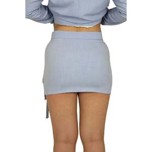 Jupe pour femme bleu ciel taille haute avec poches cargo, mini-jupe pour un usage décontracté - Product Image 3