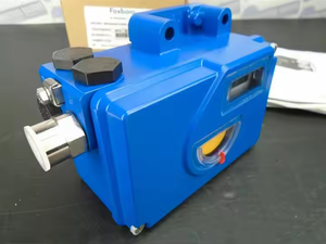 Positionneur pneumatique électrique Foxboro SRD991 avec régulateurs d'alimentation d'instruments de la série Fisher 67C - Product Image 6
