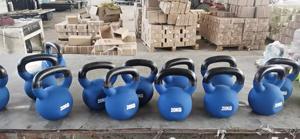 Kettlebell en fonte avec revêtement plastique brillant, <span class=keywords><strong>prix</strong></span> d'usine, équipement de fitness pour la salle de sport et la maison - Product Image 4