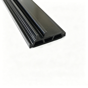 Perfil Aislante de Poliamida con 25% de Fibra de Vidrio Reforzada, PA66GF25, para Ventanas de Alta Gama FXstems - Product Image 3
