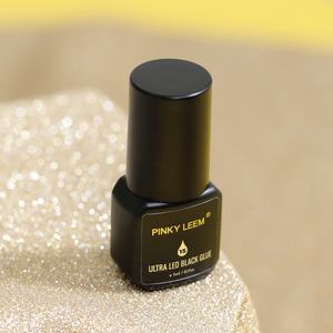 Pinky leem <b>UV</b> <b>LED</b> Eyelash Glue Black Liquid Strong Fast Dry with <b>LED</b> <b>UV</b> Lamp for Lash Extensions Private Label Liquid Product - Product Image 2
