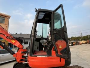 Confiable para La miniexcavadora Kubota KX155 en excelentes condiciones para proyectos de servicio pesado con cojinete de engranaje de motor usado - Product Image 6