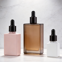 Flacon compte-gouttes en verre cosmétique carré ambré de 10 ml et 15 ml, étiquette privée personnalisée OEM, joint hermétique pour huile essentielle et sérum