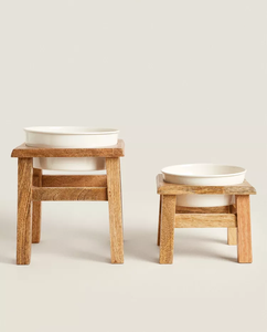Estación de alimentación de mascotas de madera ecológica JUNJ con cuenco de cerámica soporte elevado automático con forma de botella para gatos, perros y palomas - Product Image 2