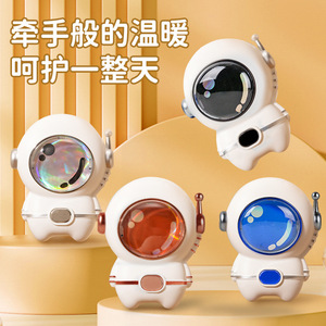 Chauffe-mains USB Astronaute, mini veilleuse, batterie 50-100 mAh, plastique, pour cadeau de mariage - Product Image 1