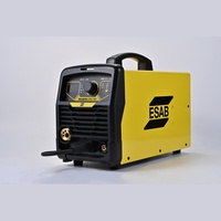 ESAB HandyArc MIG 168i Poste à souder onduleur portable sans gaz à fil fourré pour la fabrication de composants de précision dans l'industrie légère