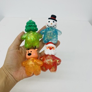 Entrepôt USA Joyeux Noël Personnages miniatures familiaux Squishy remplis de Maltose et de paillettes, à remontée lente, jouet anti-stress, cadeau - Product Image 2