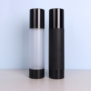 Botella pulverizadora esmerilada de 100 ml con bomba cosmética de presión para tónico, spray fijador de maquillaje, material plástico - Product Image 1