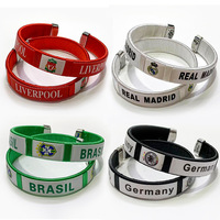 Nouvel Arrivage – Bracelets Sportifs Créatifs en Forme de Drapeau de Football, Petits Cadeaux Souvenirs pour Activités Sportives, Bracelets Promotionnels en Gros