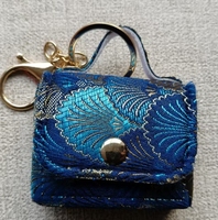Mini Bestickter Schlüsselanhänger mit Band - Niedliche Kleine Tasche Kreative Heimdekoration Modischer Valentinstag Hochzeit Neuer Taschenanhänger