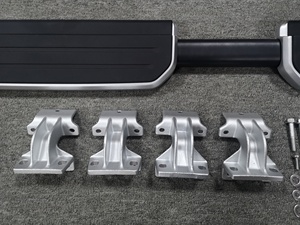 Giá Đỡ YH-Q-LD007B Bằng Thép Chắc Chắn Chất Lượng Cao Với Bảng Chạy Bước Bên Sơn Bóng Cho <span class=keywords><strong>Landrover</strong></span> Defender 110 (2020 +) - Product Image 4
