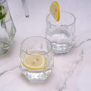 Ensemble de carafes à eau froide en verre pour l'été, grande capacité, transparent, simple, avec 5 tasses, service à thé, vente en gros - Product Image 6