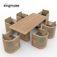 Maßgefertigte Outdoor-Essmöbel Wetterfester Gartentisch und -stuhl Teak-Gartenstuhl mit Wasserdichtem Kissen