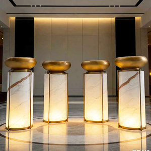 Pots de fleurs en fibre de verre avec supports métalliques rustiques pour usage intérieur/extérieur, jardinières lumineuses créatives pour centre commercial - Product Image 3