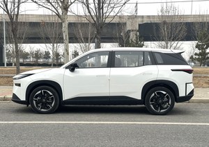 Toyota Platinum Smart Beyond Zero BZ3X 2025 <span class=keywords><strong>430</strong></span> Air SUV Compacto con Tracción Delantera, SUV Eléctrico Compacto Puro de China - Product Image 4