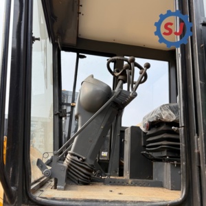 Motoniveladora CAT 140G Usada en Venta |   Motoniveladora Caterpillar 140G de Segunda Mano, Maquinaria de Construcción de 14 Toneladas, Original de Japón - Product Image 3