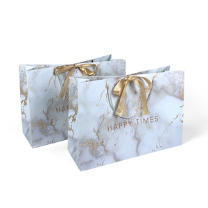 <span class=keywords><strong>2025</strong></span> Mới Đến Tùy Chỉnh In Giấy Nghệ Thuật Quà Tặng Sang Trọng Túi Xử Lý Có Thể Tái Chế Mua Sắm Túi Cho Giày Quần Áo Bao Bì Bán Lẻ - Product Image 2