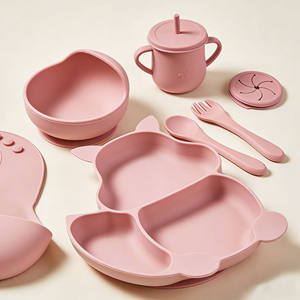 Set di Stoviglie per Bambini in Silicone Alimentare Personalizzato OEM, Piatti Morbidi per Neonati con Ciotola <span class=keywords><strong>a</strong></span> Ventosa e Cucchiaio - Product Image 3