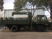 Grue montée sur camion à flèche télescopique Dongfeng 8 tonnes