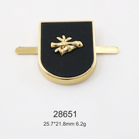 Logo personnalisé pour femmes métal alliage de zinc laiton or broche boucle carrée ornement plat chaîne de chaussures décorations boucles pour sandale